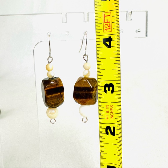 Natural TIGER EYE Stretch Bracelet & Earrings Set Mother of Pearl Shell Accents - Picture 5 of 5